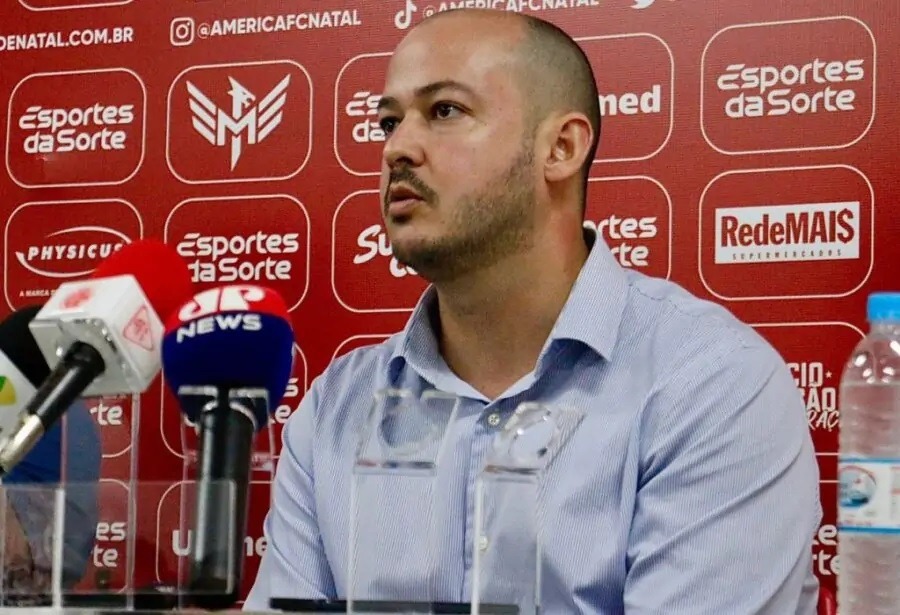 Diretor da SAF do América afirma que vai investir menos no elenco em 2025