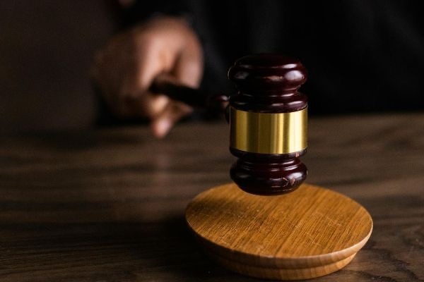 Ex-prefeito no RN deve apresentar contas referentes a transporte escolar