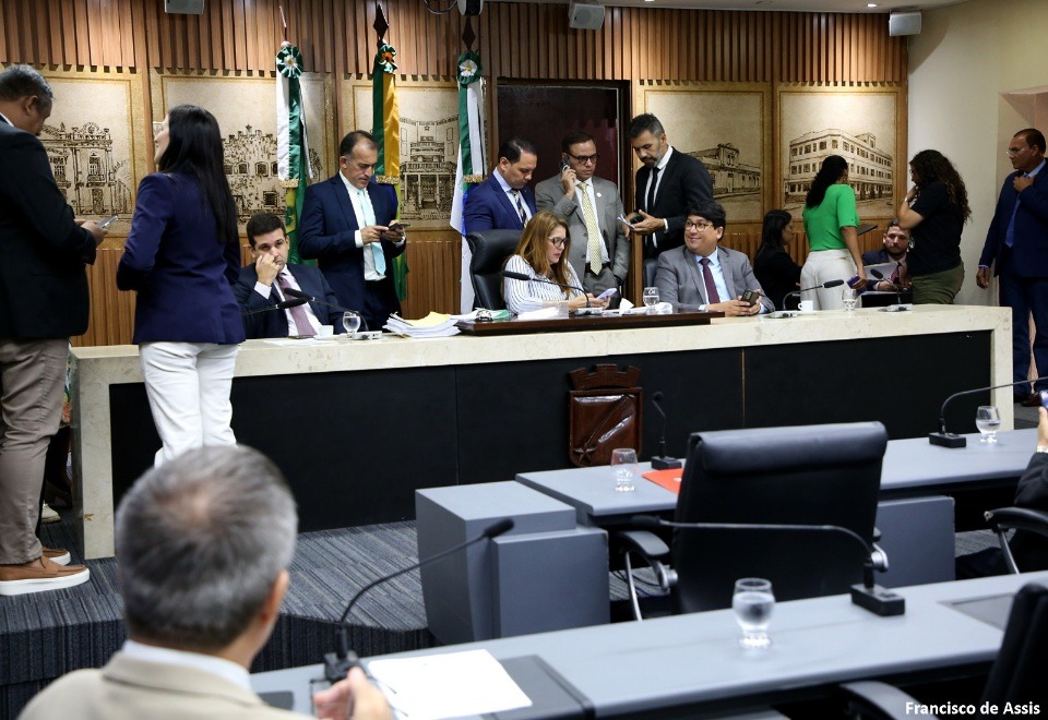 Projeto que permite construções de uso misto na Via Costeira é aprovado na Câmara de Natal