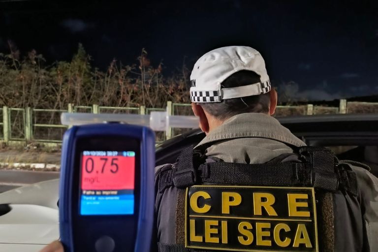 Operação Lei Seca prende idoso por tentativa de suborno na Zona Sul de Natal