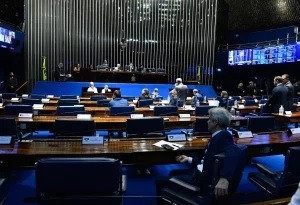 Senado diz que cumpriu decisão de Dino e pede pagamento de emendas