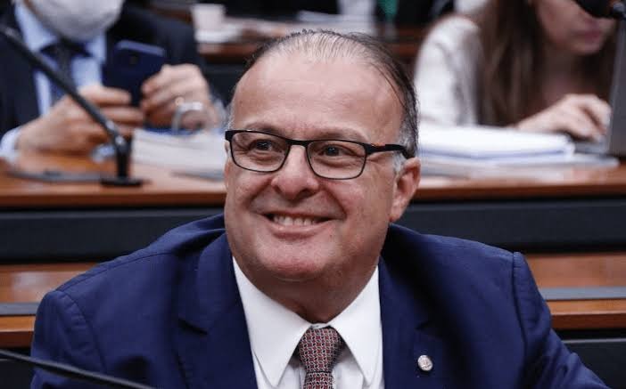 Paulinho Freire confirma nomes que vão compor o secretariado municipal; confira