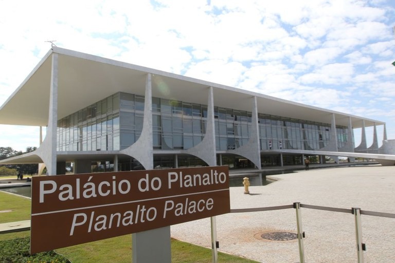 Sem solução, crise das emendas vai assombrar governo em fevereiro