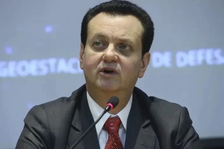 PSDB negocia fusão com PSD de Kassab de olho em aliança para disputar cadeira de Lula