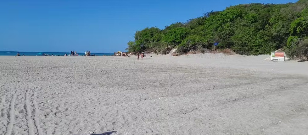 Litoral potiguar tem 11 pontos impróprios para banho neste fim de semana