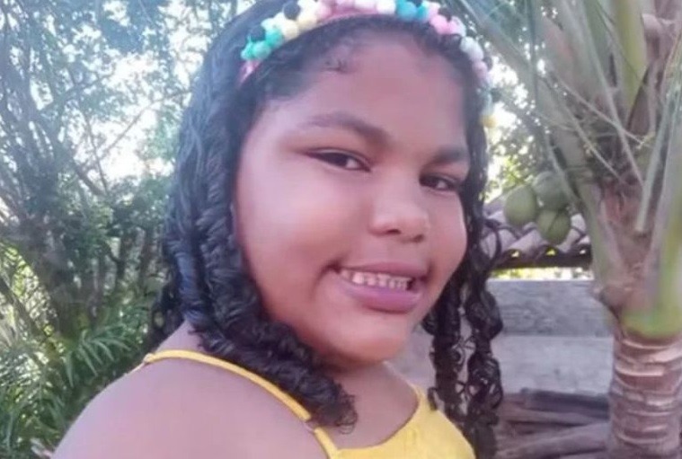 Menina morre após inalar desodorante aerossol em desafio de internet