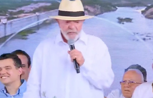Lula debocha de pedido de hospital universitário para Mossoró