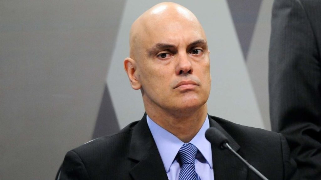Apesar de pressão, Moraes vai manter controle de execução de penas do 8/1