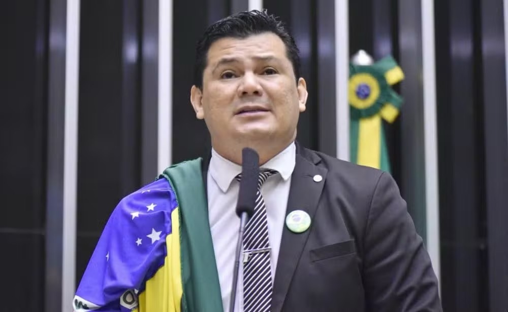 Conselho de Ética da Câmara aprova suspensão de deputado que ofendeu Gleisi Hoffmann