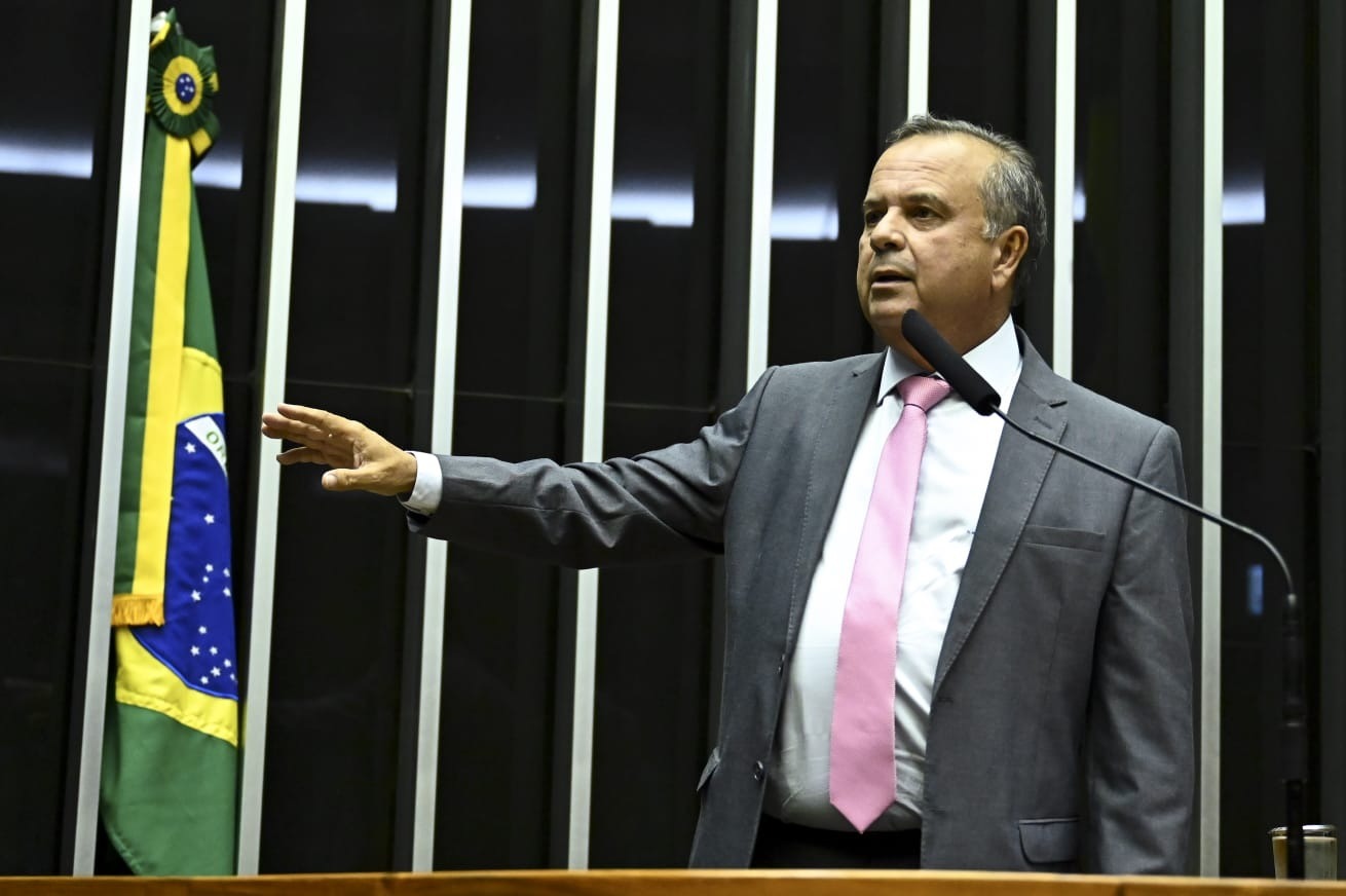 Rogério Marinho apresenta PL antifraude para suspender descontos associativos no INSS por seis meses
