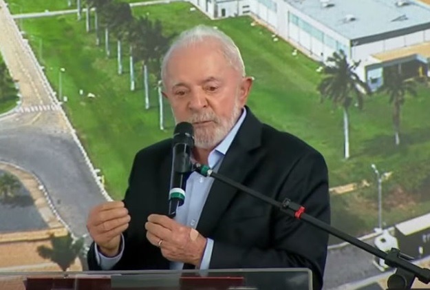 Justiça dá 48 horas para governo Lula explicar fraudes no INSS
