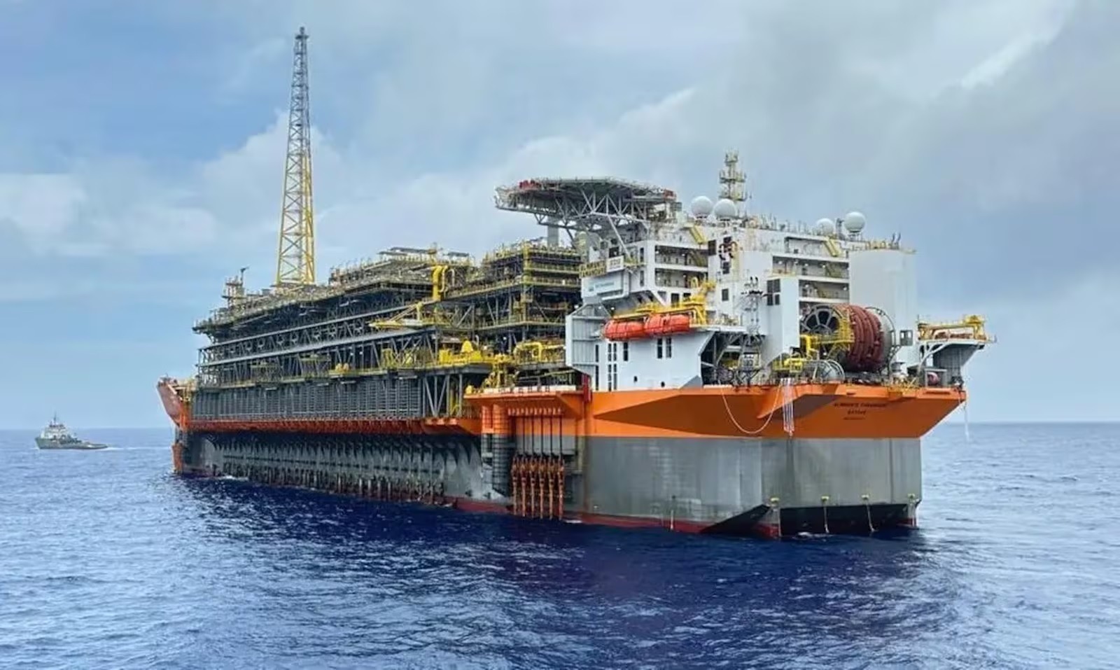 Petrobras anuncia descoberta de petróleo sem contaminantes na Bacia de Santos