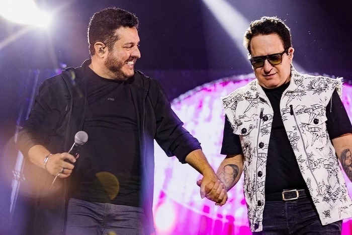 Após Marrone cair do palco, Bruno se pronuncia: “Me assustei muito”