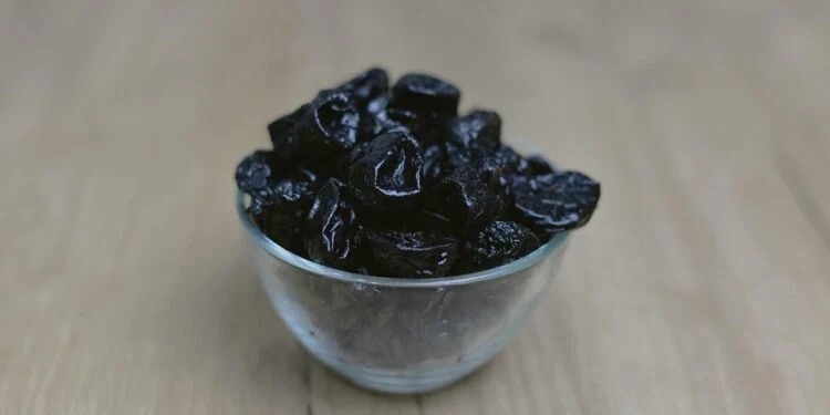 Conheça fruta que estimula a produção de colágeno e fortalece os ossos