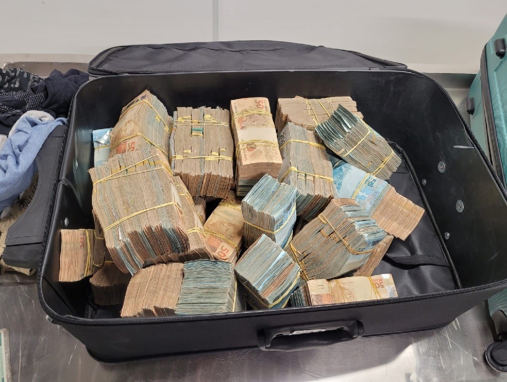 Mala com R$ 500 mil é encontrada abandonada em quarto de hotel de luxo