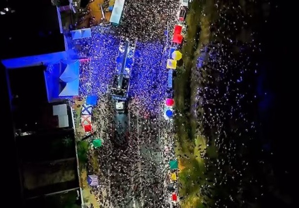 VÍDEO: São João de Natal estreia com Bell Marques e arrasta multidão na Redinha