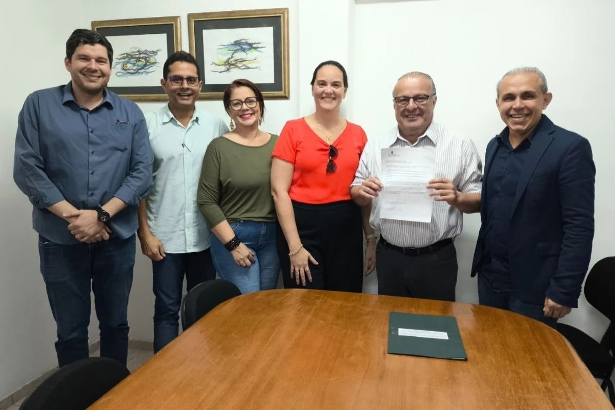Prefeitura do Natal convoca 407 professores aprovados no concurso da Educação
