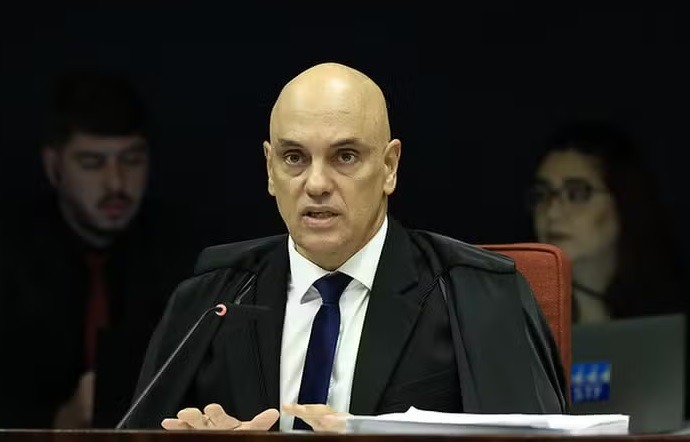 Alexandre de Moraes sofre pressão do Senado para liberar visita a presos do 8 de Janeiro