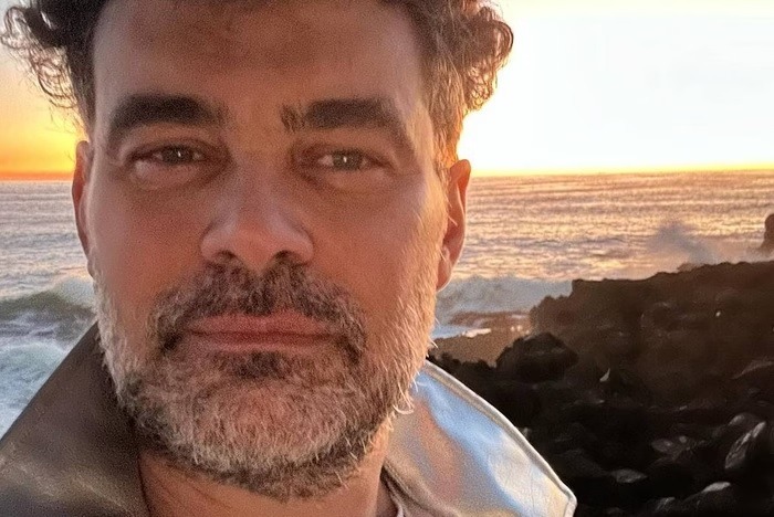 Carmo Dalla Vecchia abre o jogo sobre relacionamento com mulheres
