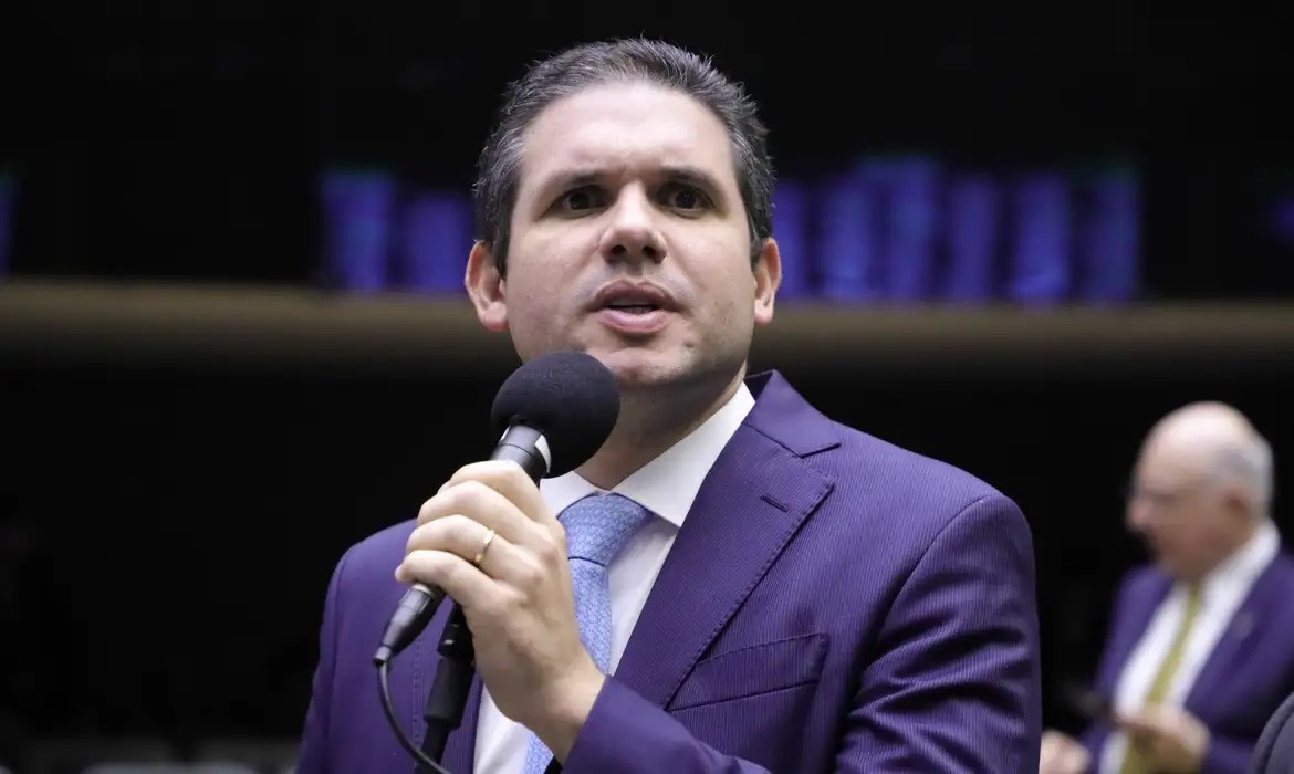 Motta receberá neste domingo Haddad e líderes partidários em busca de consenso sobre IOF