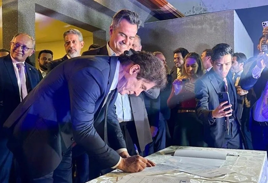 Robinson Faria se filia ao Progressistas em evento com lideranças do partido em Brasília
