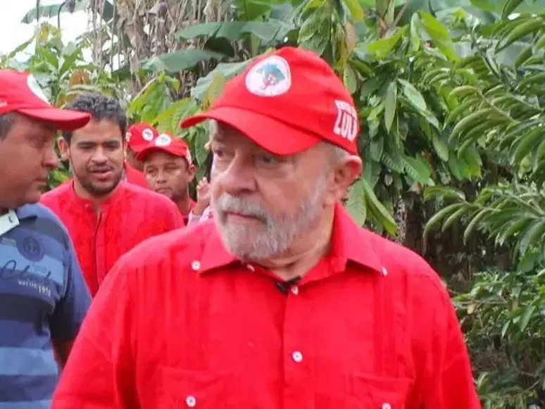 MST denuncia maquiagem nos dados da reforma agrária; governo Lula nega