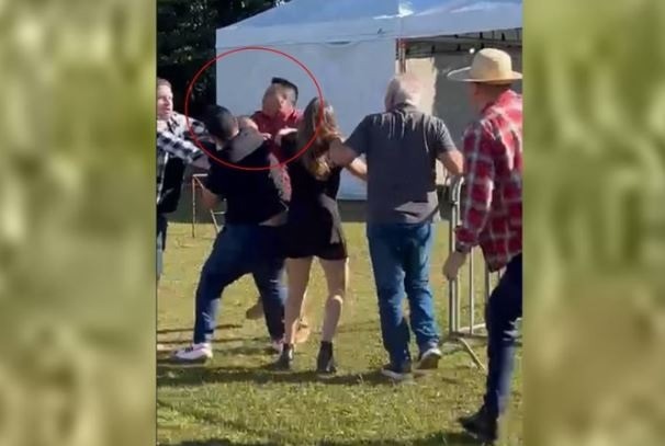 VÍDEO: Porradaria come solta após pai agredir criança em festa junina