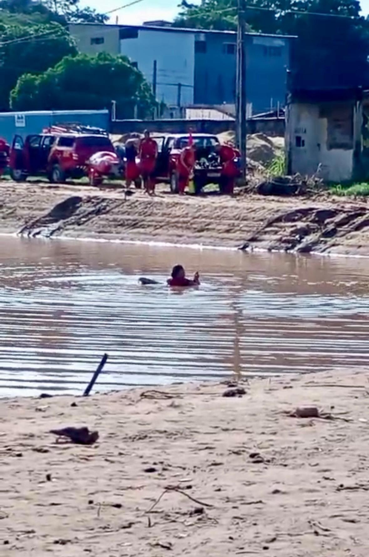 Homem morre afogado após mergulhar em lagoa de captação na Zona Sul de Natal