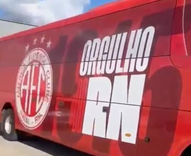 América rescinde contrato com empresa e devolve ônibus
