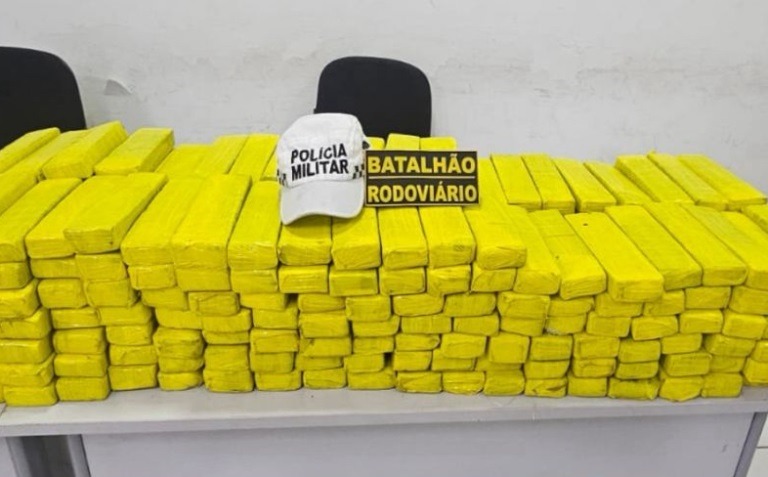 CPRE apreende mais de 150 quilos de maconha durante blitz na Grande Natal