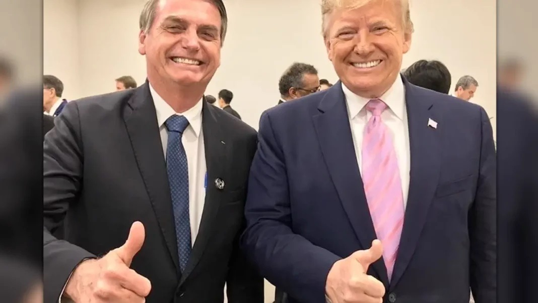 Trump volta a defender ‘grande’ Bolsonaro e pede que deixem ex-presidente em paz