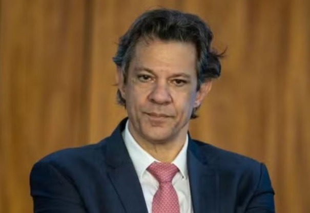 Haddad diz que EUA deveriam estar copiando o Pix e defende força-tarefa para negociar tarifaço