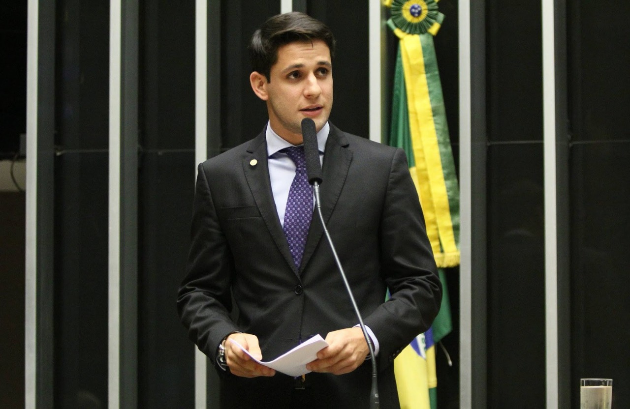 Rafael Motta quer incluir atividade econômica no Estatuto da Juventude