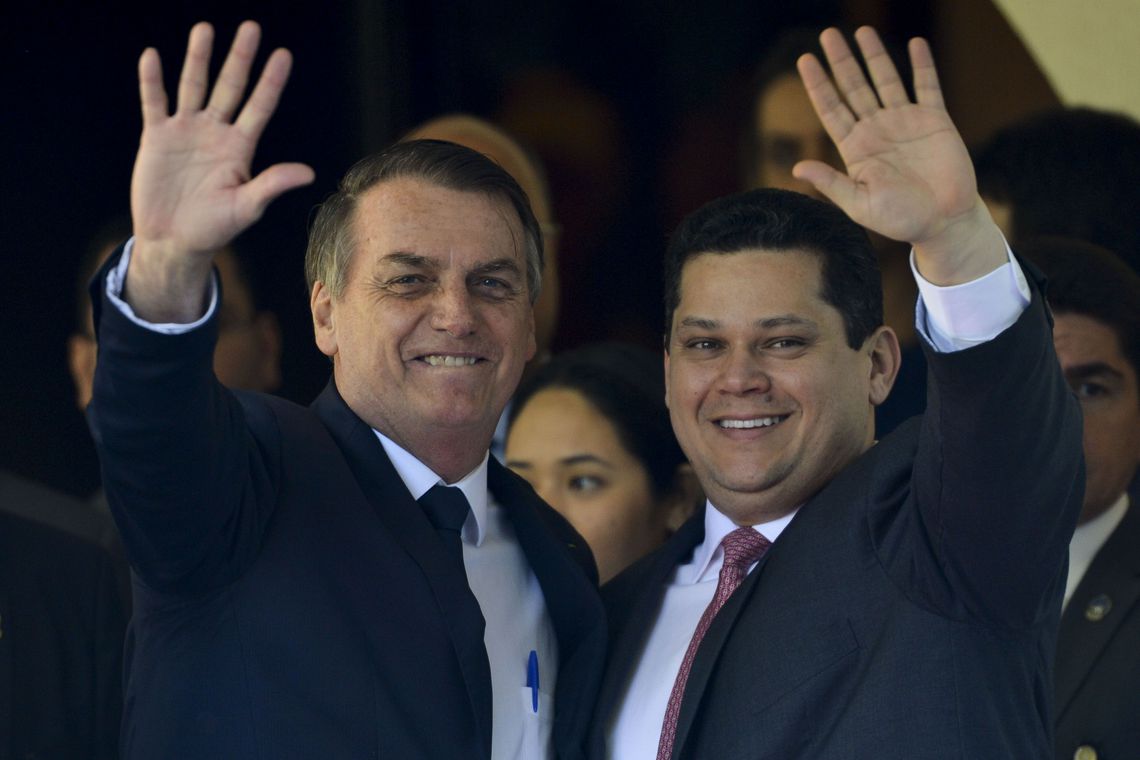 Em carta, Bolsonaro reitera pedido a senadores para não alterar MP 870