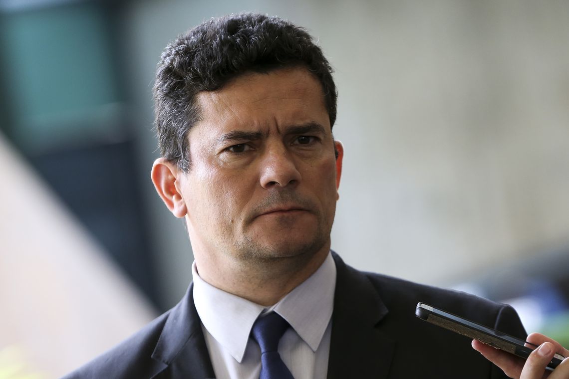 Moro nega direcionamento ou anormalidade em mensagens: "Tiradas do contexto"