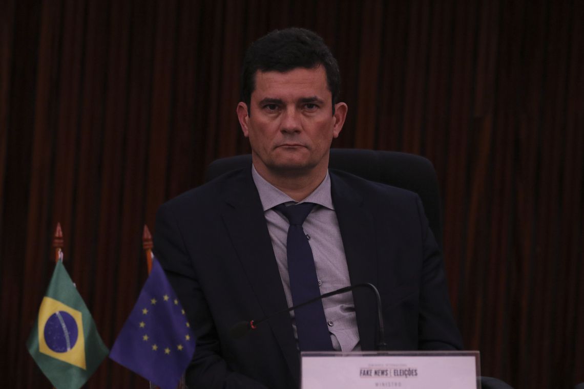 The Intercept e Folha: Lava Jato articulou apoio a Moro diante de tensão com STF