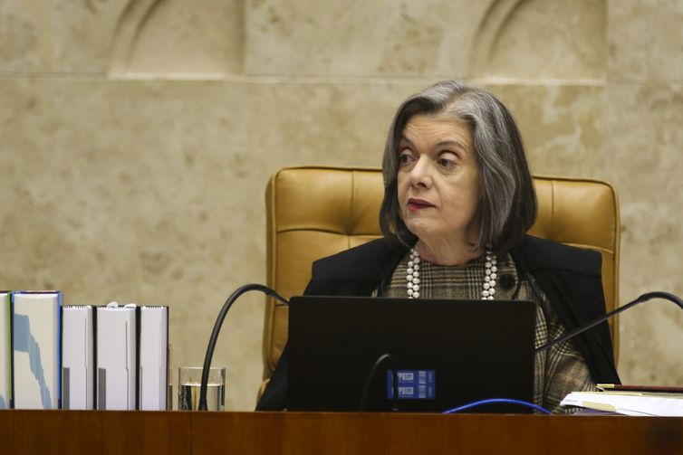 Cármen Lúcia nega adiamento e STF mantém julgamento de HC de Lula nesta terça