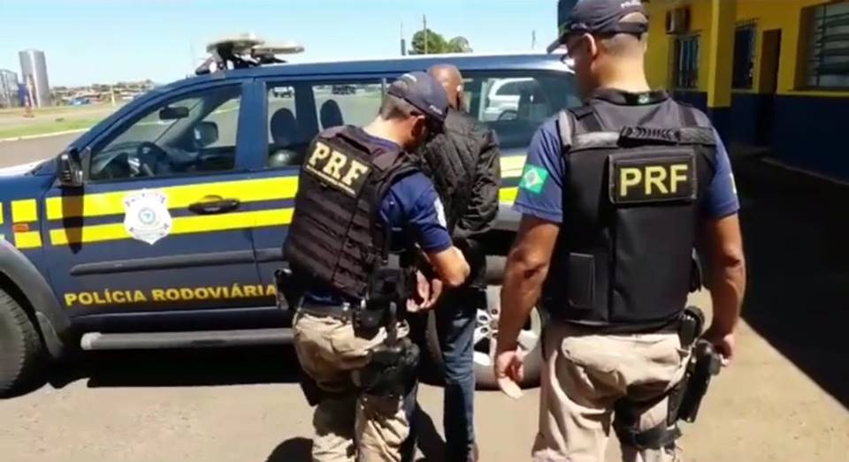 Bolsonaro autoriza nomeação de mil novos agentes da PRF do concurso de 2018