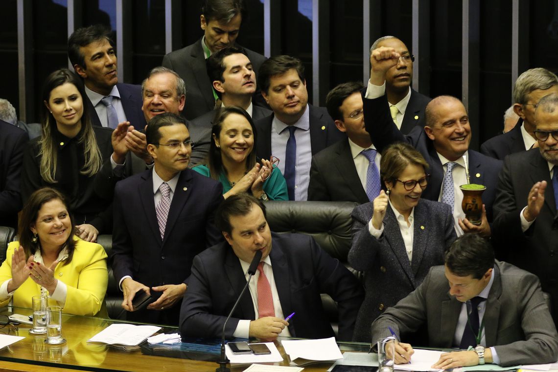 Câmara conclui votação da reforma da Previdência em primeiro turno