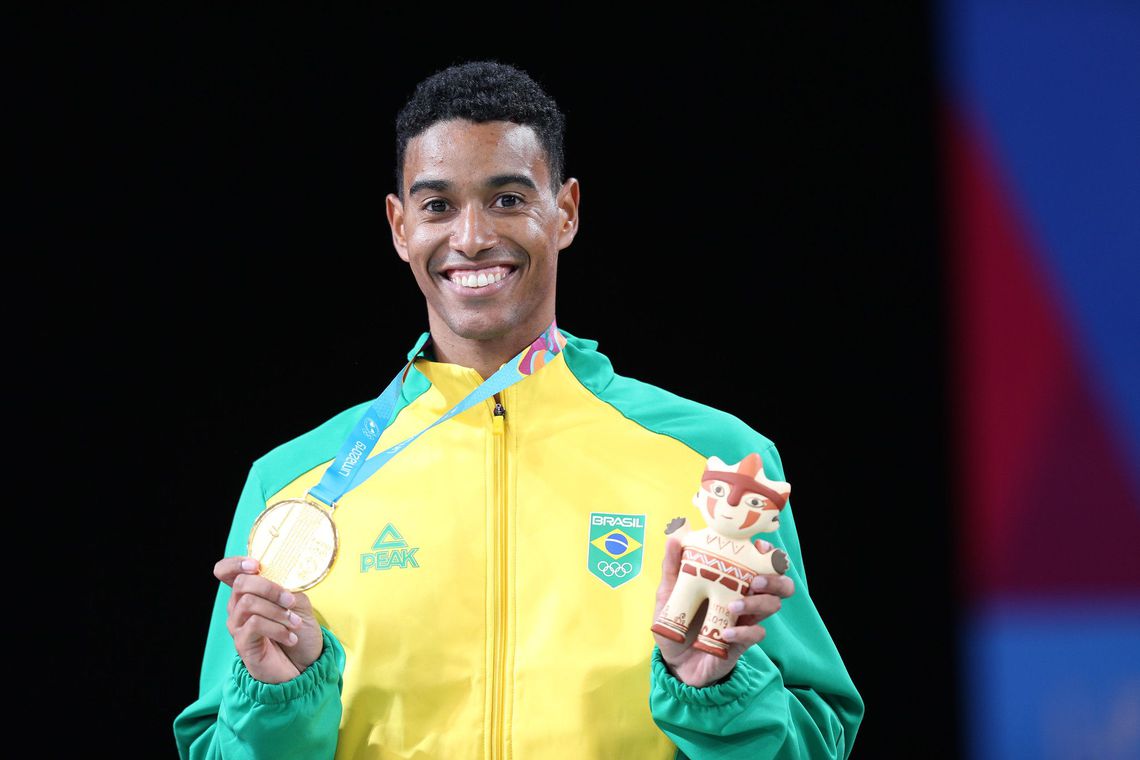 Pan: Ygor Coelho conquista ouro inédito no badminton