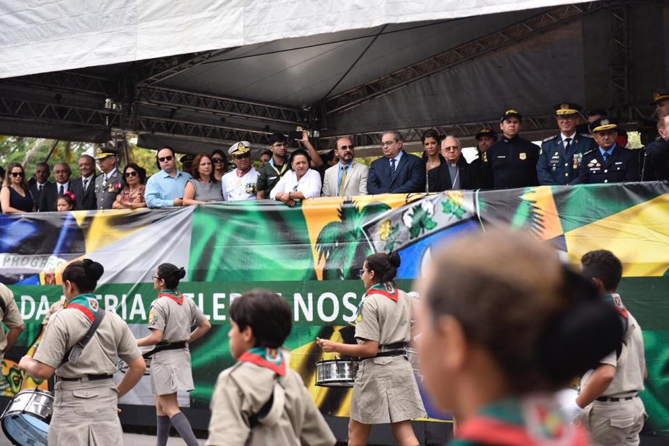 Desfile de 7 de setembro reúne milhares de pessoas em Natal