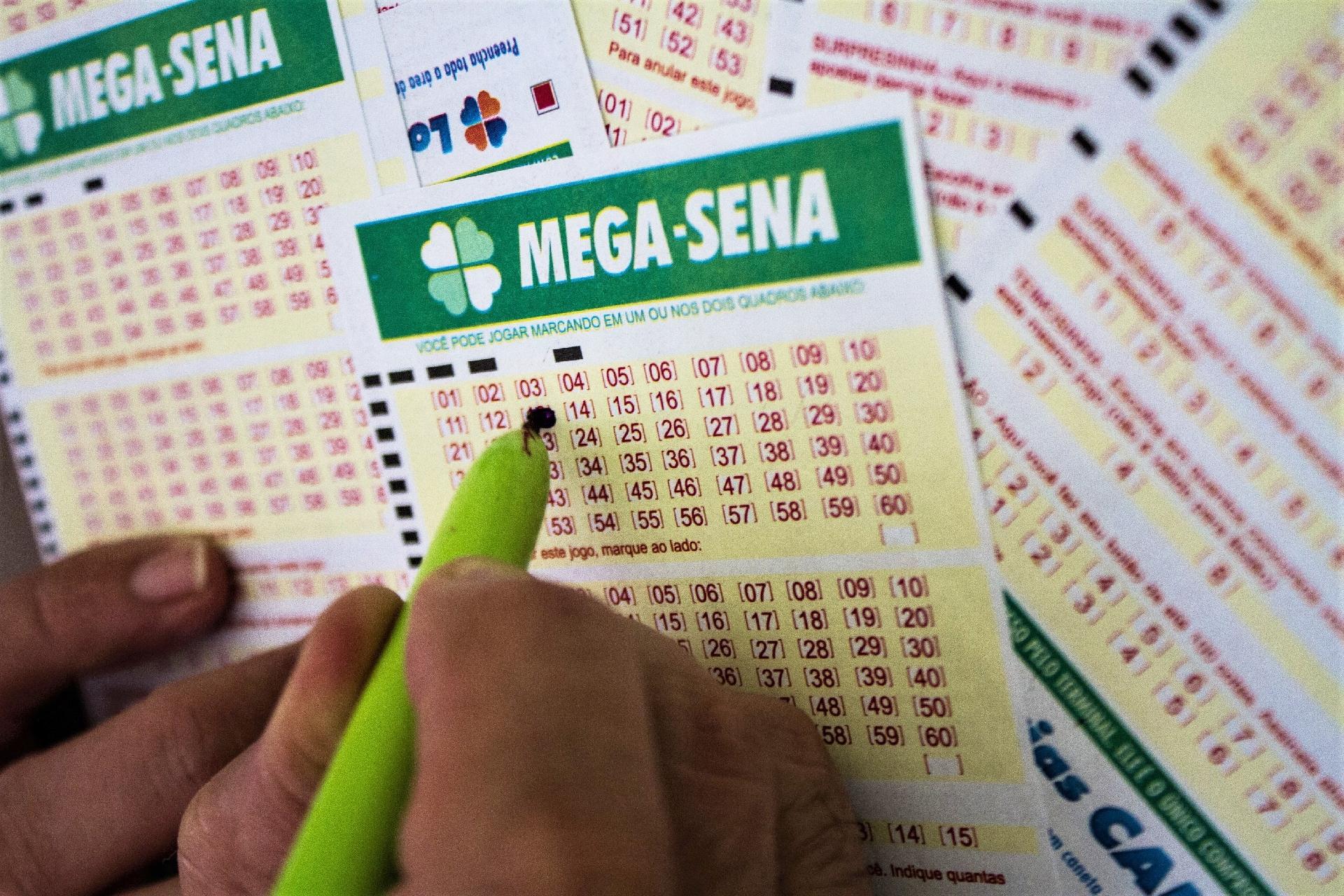 Mega acumula e vai pagar R$ 38 milhões na próxima quarta