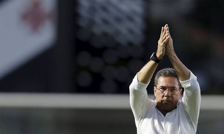Vasco terá Luxemburgo contra São Paulo