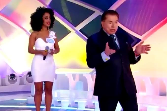 Deputado entra com representação no MP contra Silvio Santos por racismo