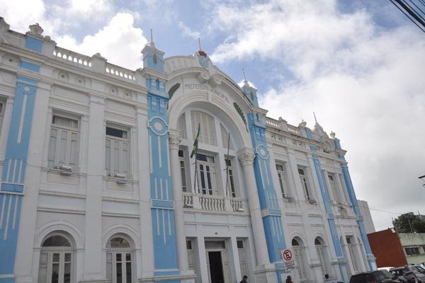 Órgãos municipais terão ponto facultativo em Natal nas vésperas dos feriados
