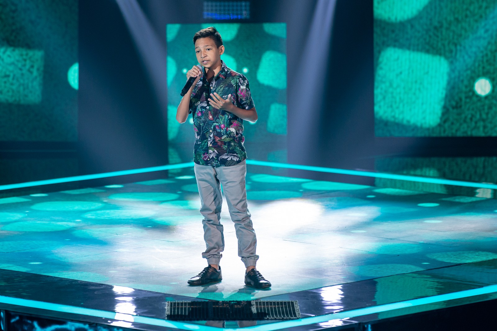 VÍDEO: Potiguar de 14 anos canta clássico e é exaltado no The Voice Kids; veja