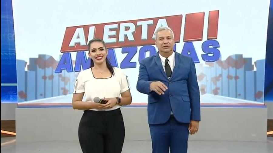 Apresentador passa mal ao vivo e é substituído às pressas por repórter