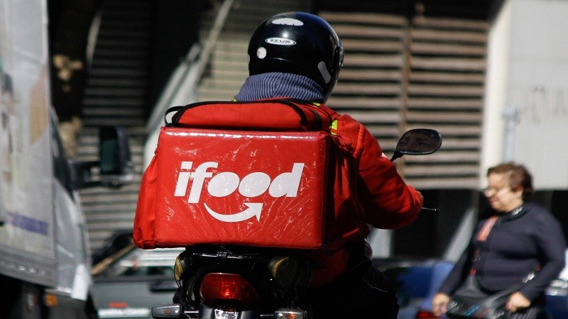 Compras por aplicativos têm alta de 30% durante pandemia, diz pesquisa
