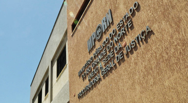 MP pede condenação de prefeito do RN por mais de 100 atos de improbidade