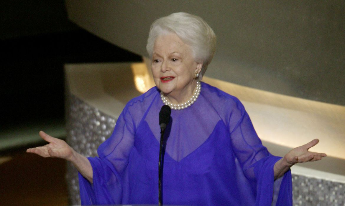 Morre atriz que estrelou clássico histórico dos cinemas e ganhou dois Oscars
